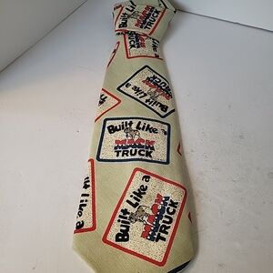 1970s Vintage Handmade 'Built Like a Mack Truck' Necktie